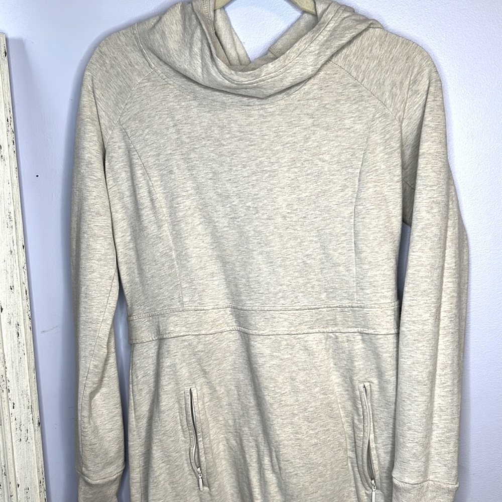 Athleta Long sleeved dress